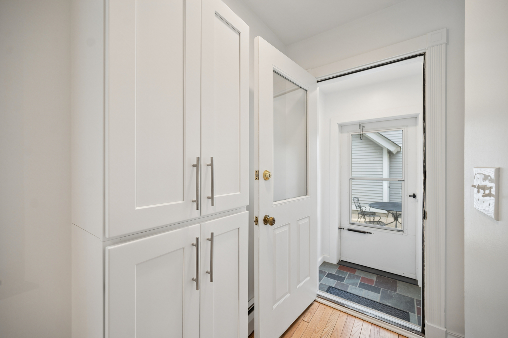 164 E Westminster Road Unit: 164