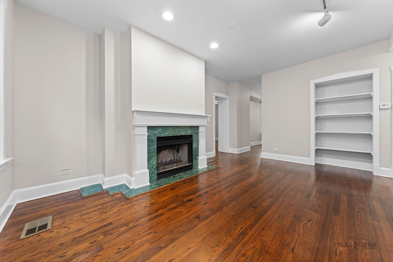 2026 N BURLING Street Unit: 107