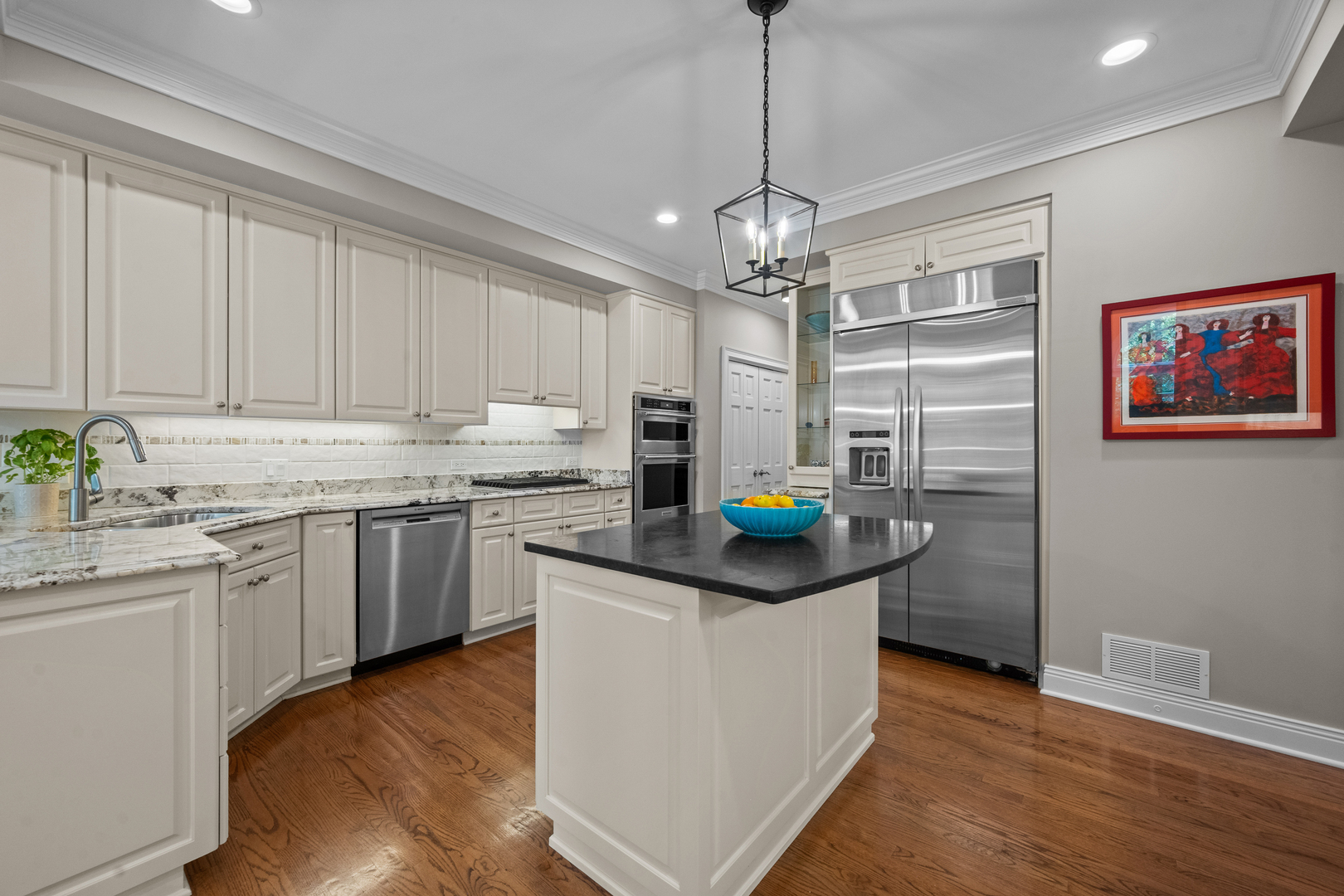 861 Gloucester Crossing