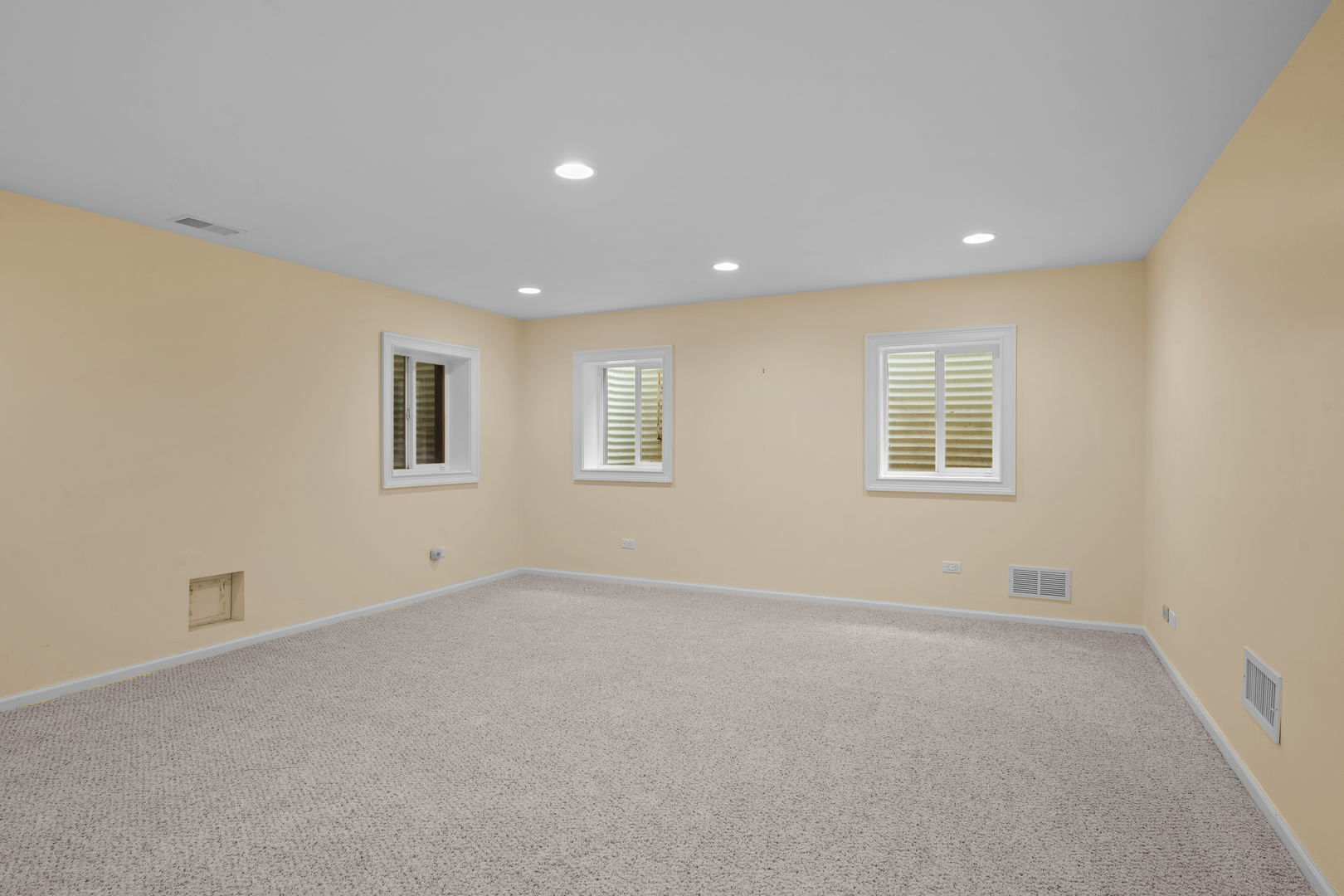 861 Gloucester Crossing