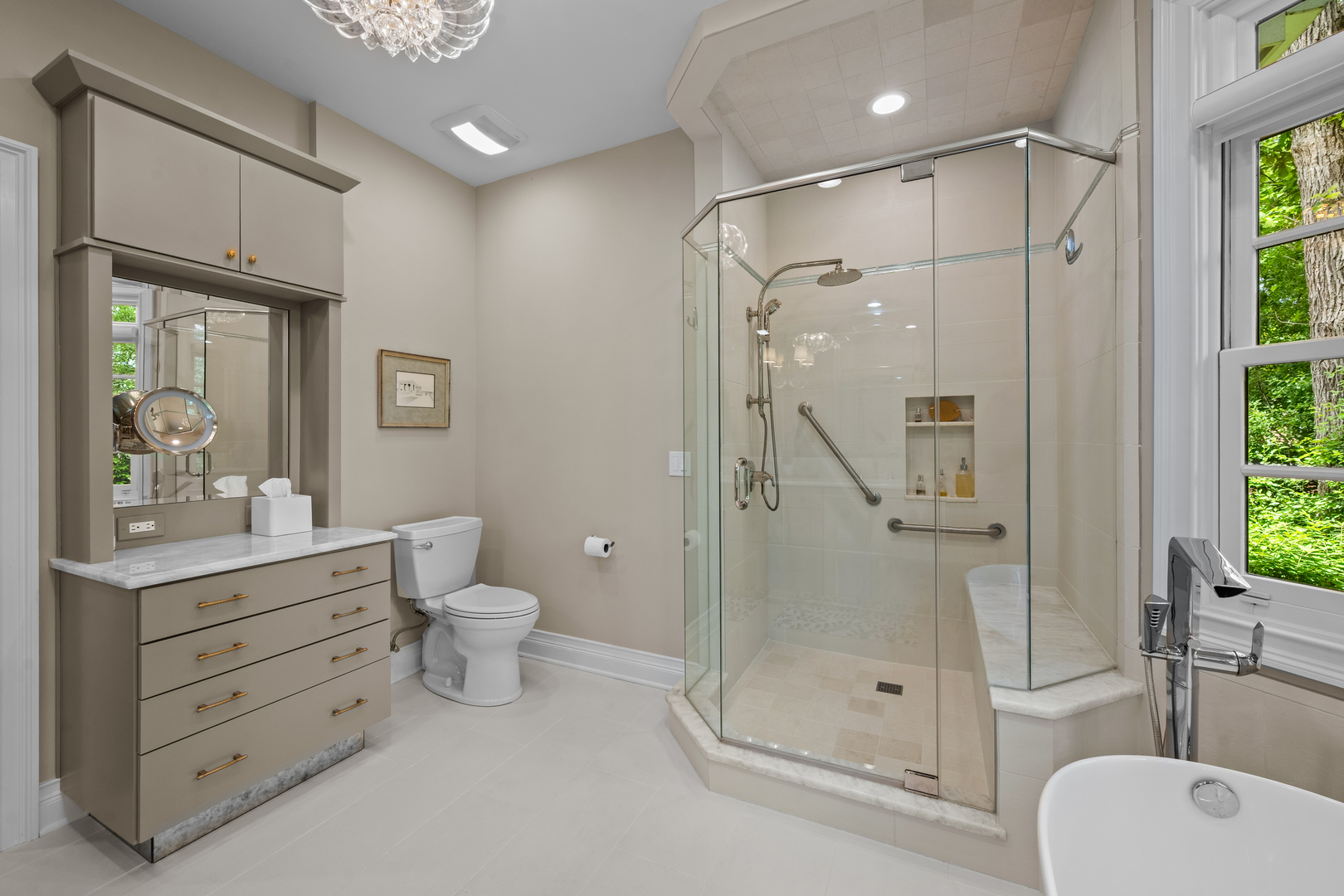 861 Gloucester Crossing