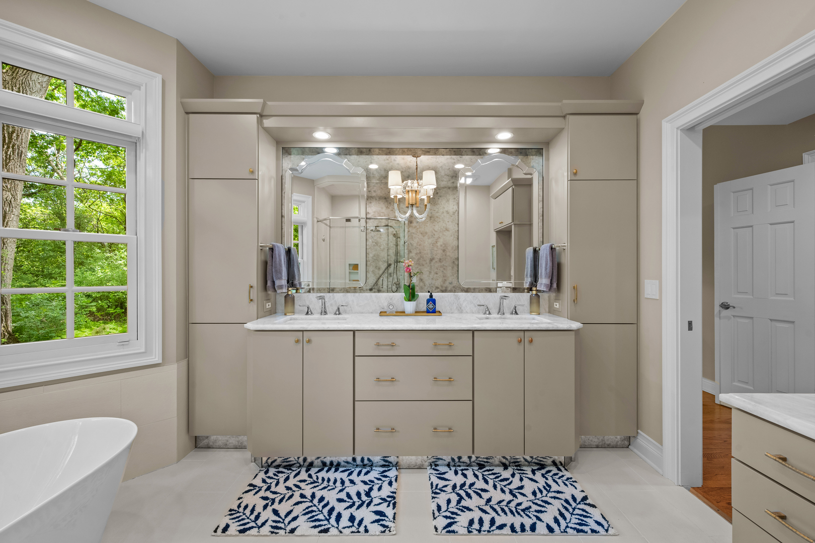 861 Gloucester Crossing