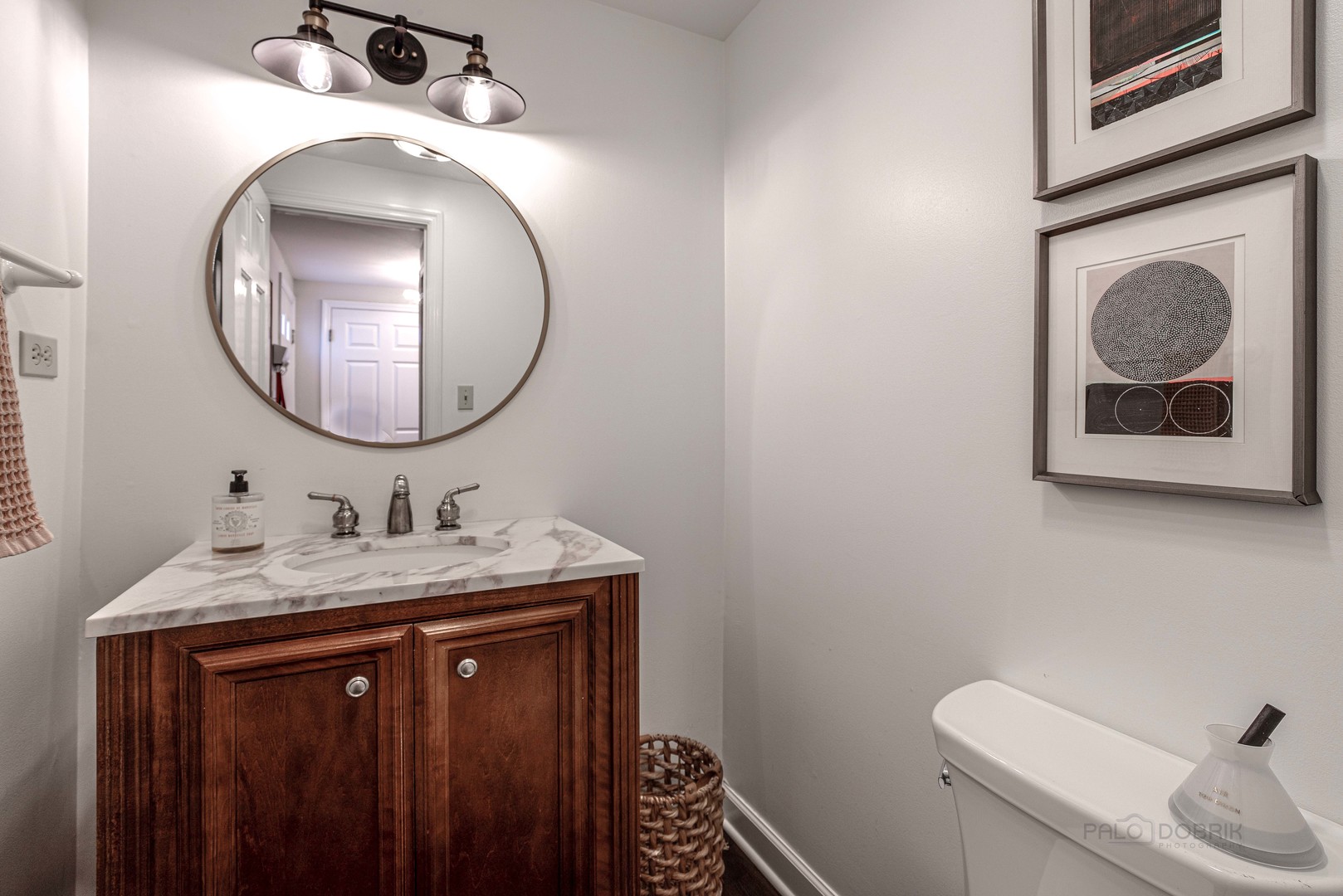 15 E North Avenue Unit: 1