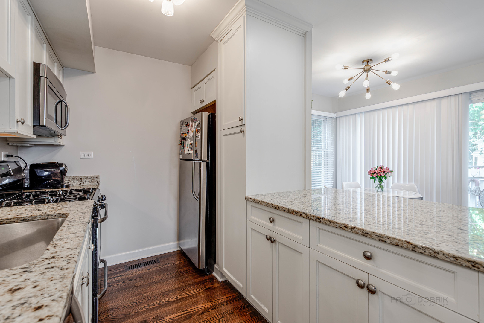 15 E North Avenue Unit: 1