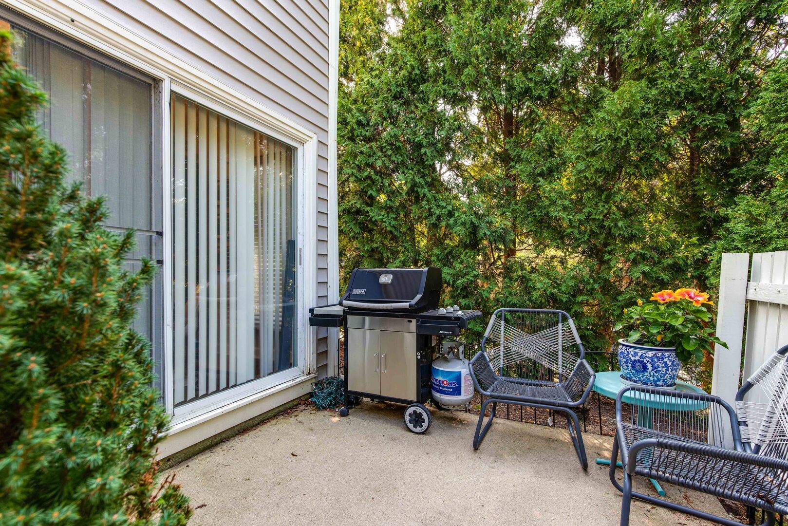 15 E North Avenue Unit: 1