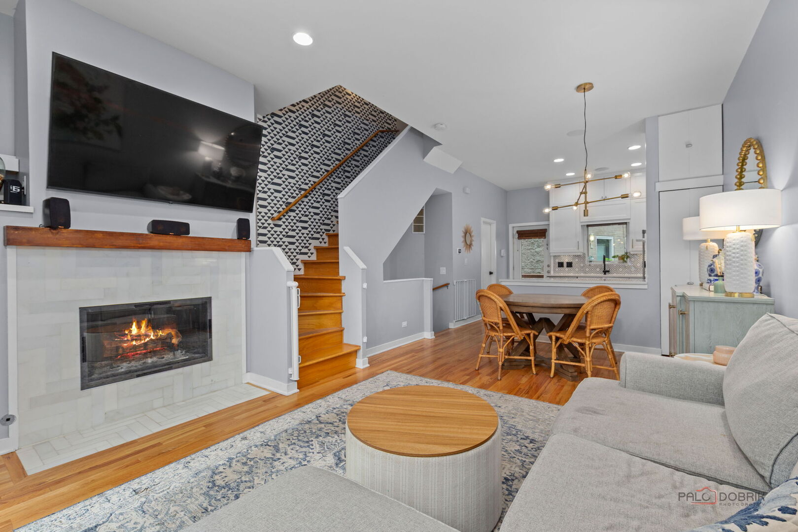 1157 W Newport Avenue Unit: C