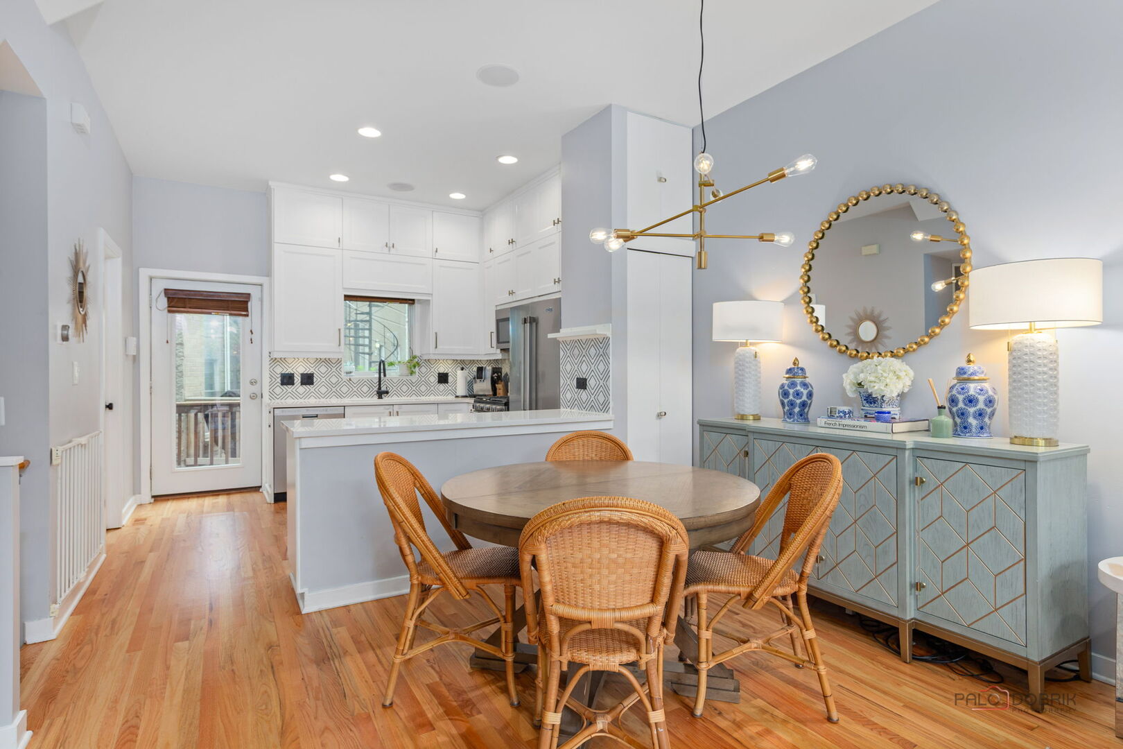 1157 W Newport Avenue Unit: C