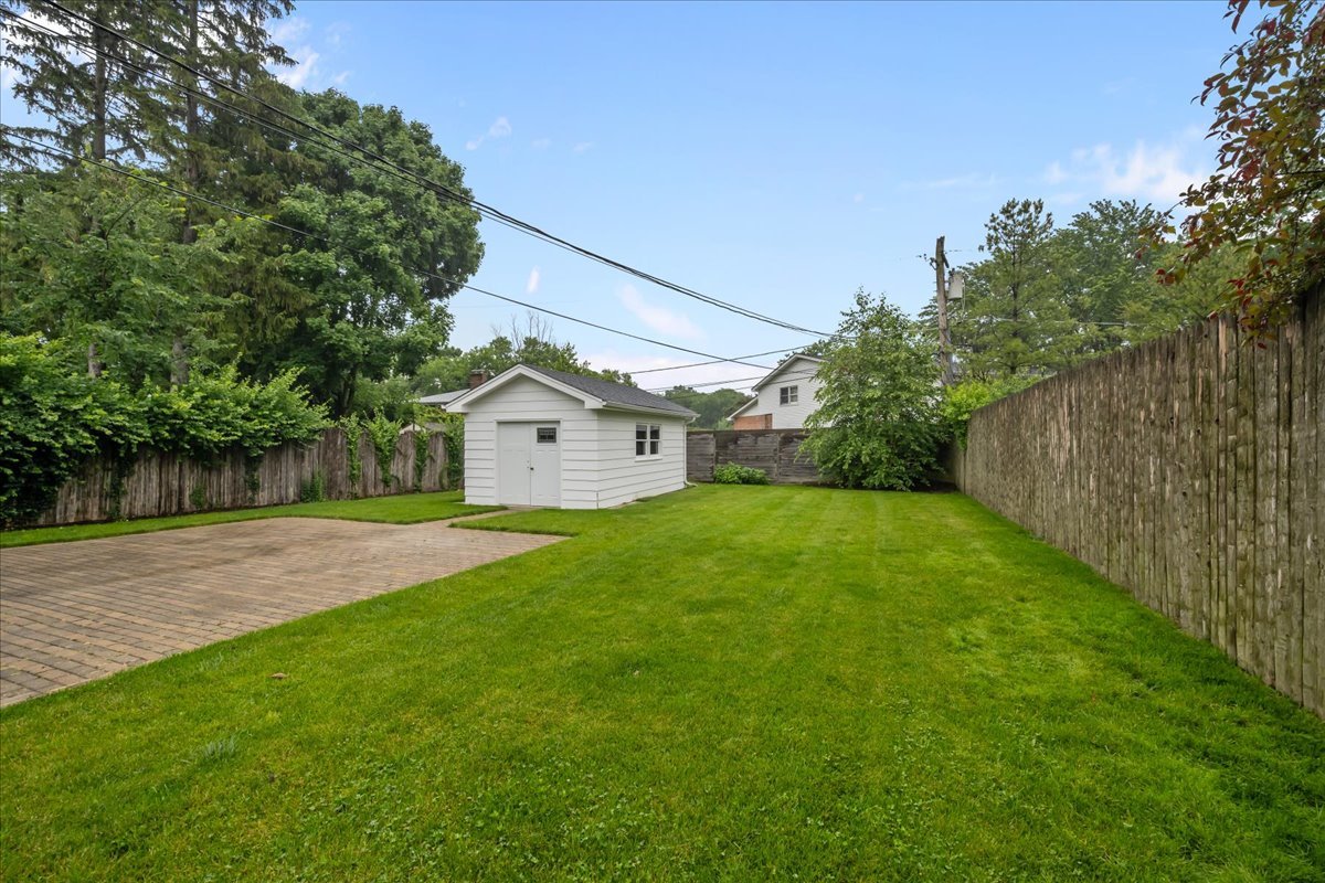 33 S June Terrace