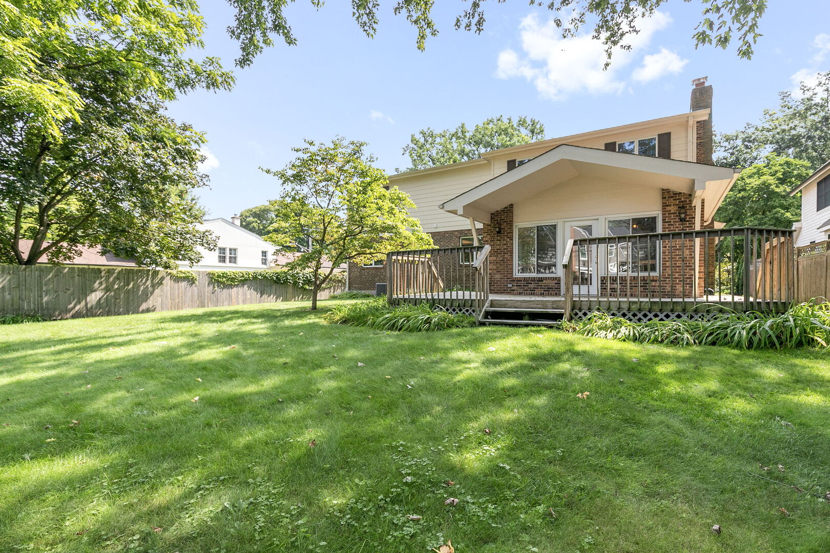 360 E Woodland Road