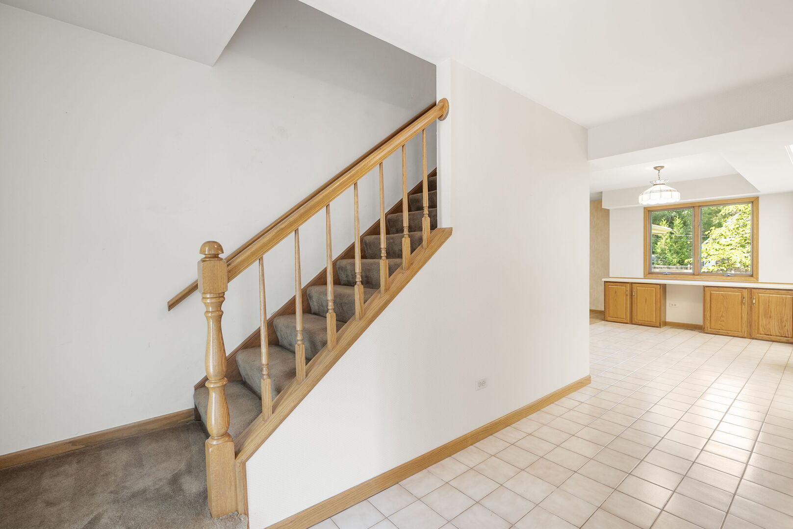 360 E Woodland Road
