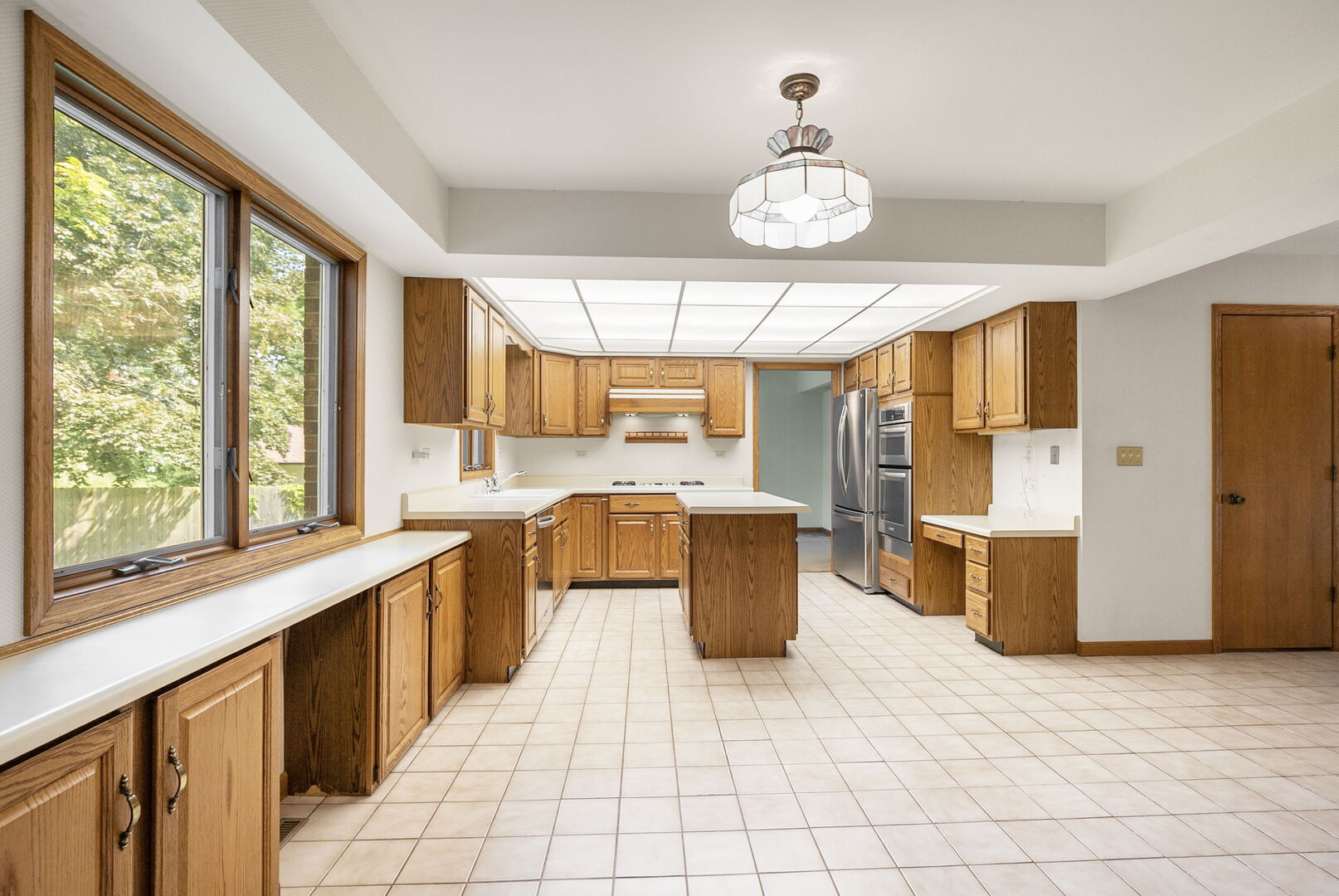 360 E Woodland Road