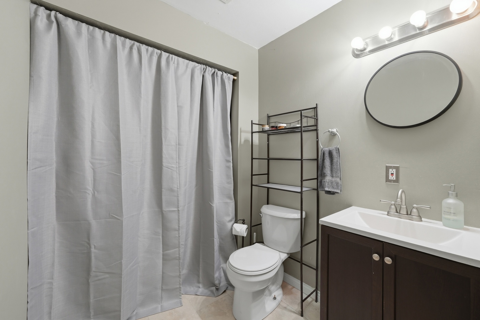 4704 W Northfox Lane Unit: H-7