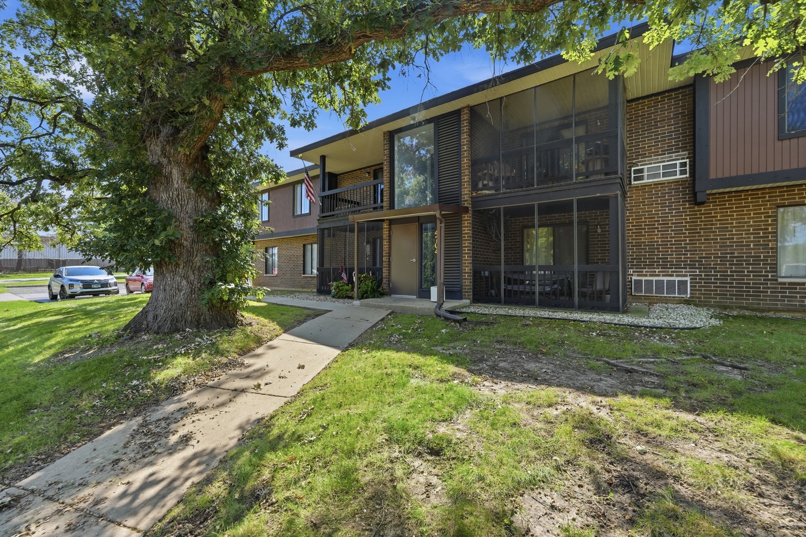 4704 W Northfox Lane Unit: H-7