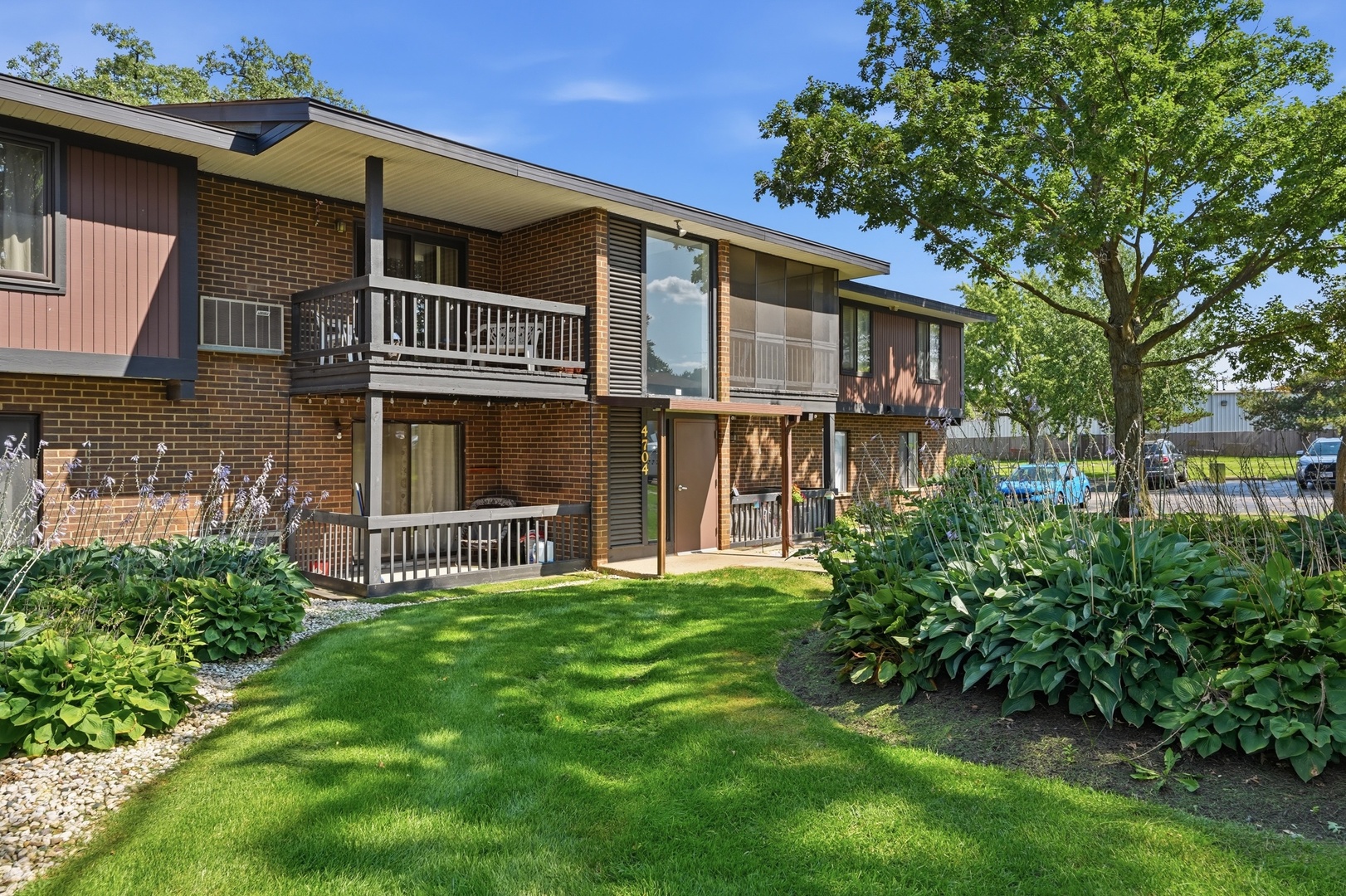 4704 W Northfox Lane Unit: H-7