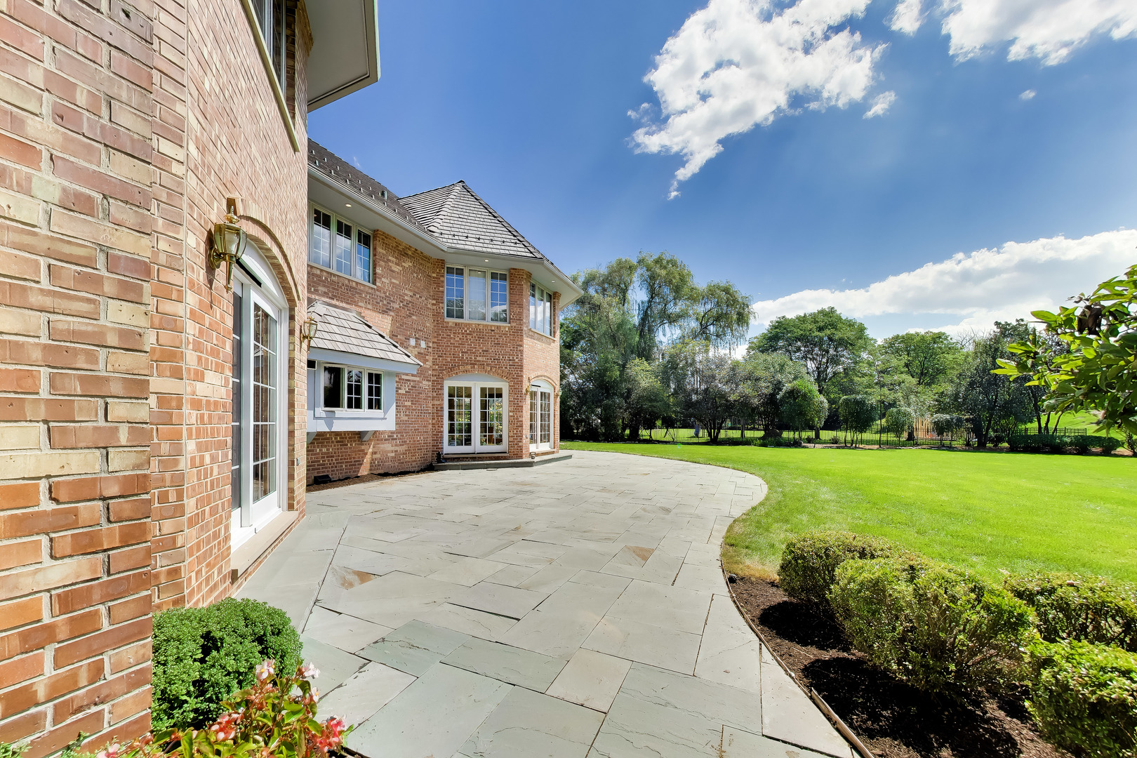 1400 Kurtis Lane