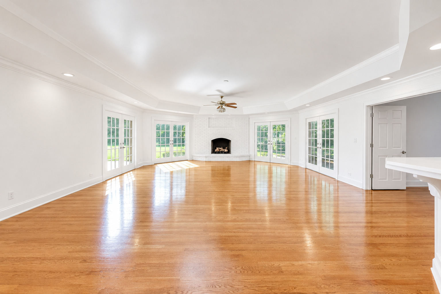 1400 Kurtis Lane