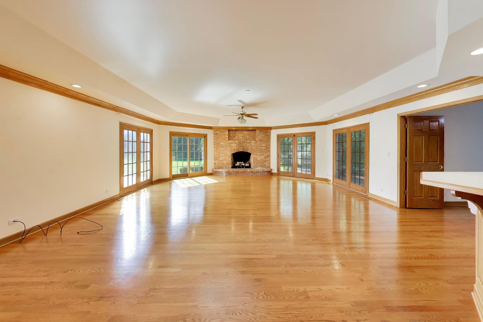 1400 Kurtis Lane