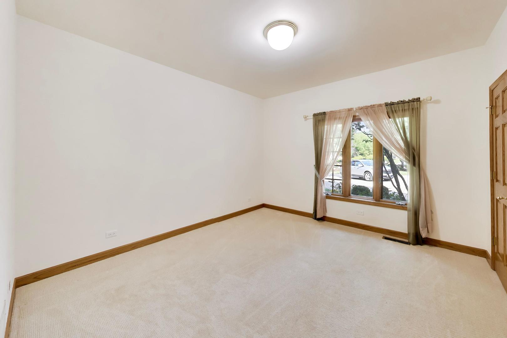 1400 Kurtis Lane