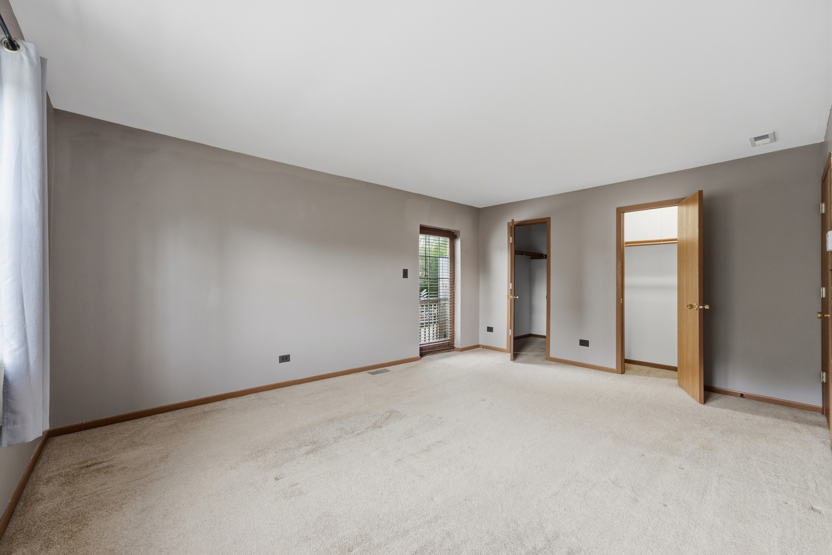 1083 Greenwood Circle