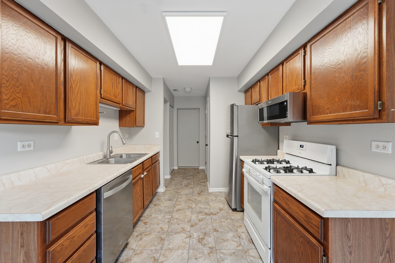 1083 Greenwood Circle
