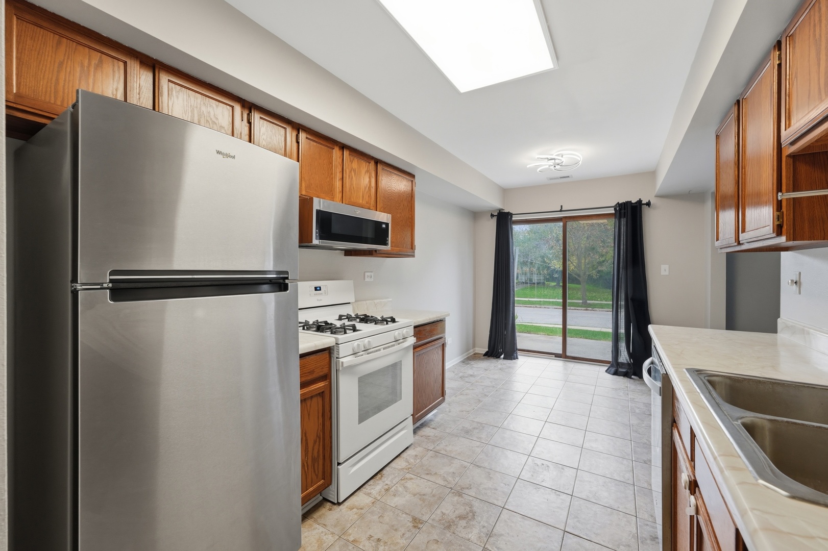 1083 Greenwood Circle