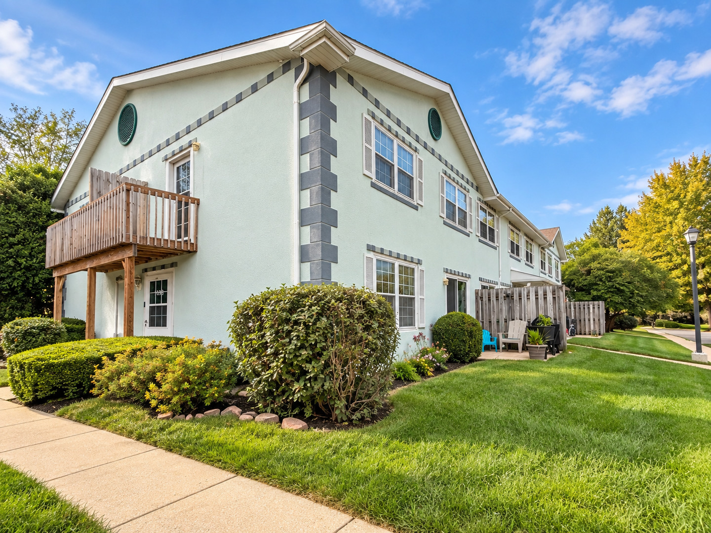 1083 Greenwood Circle