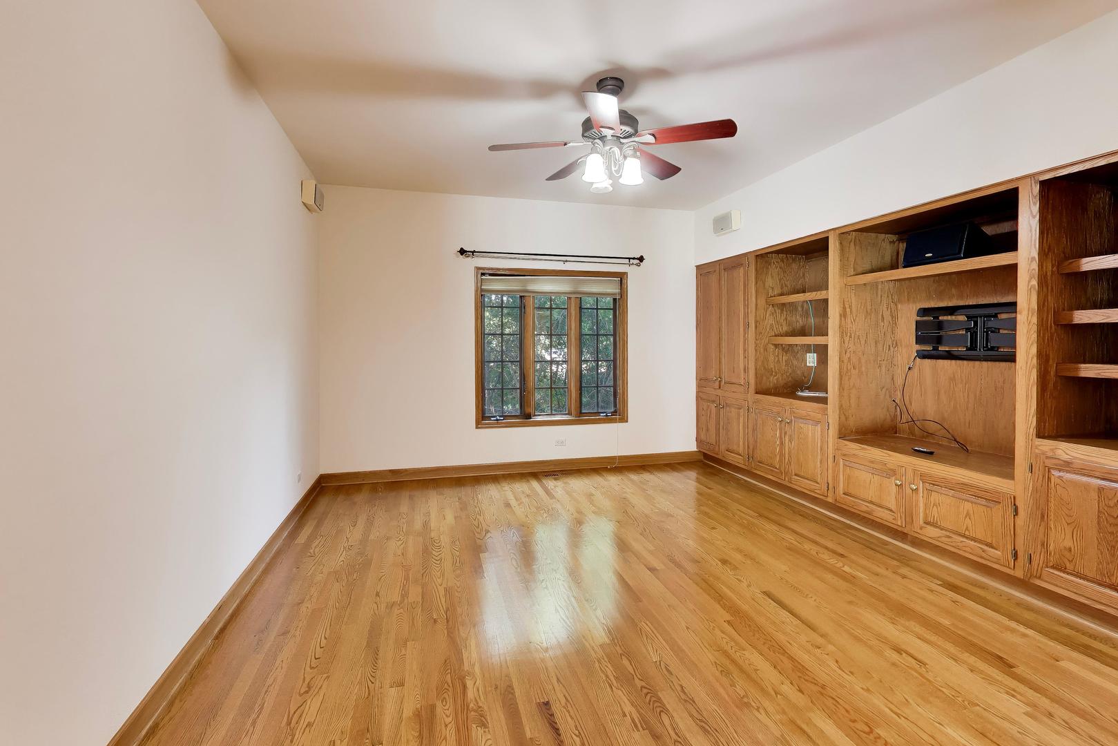 1400 Kurtis Lane