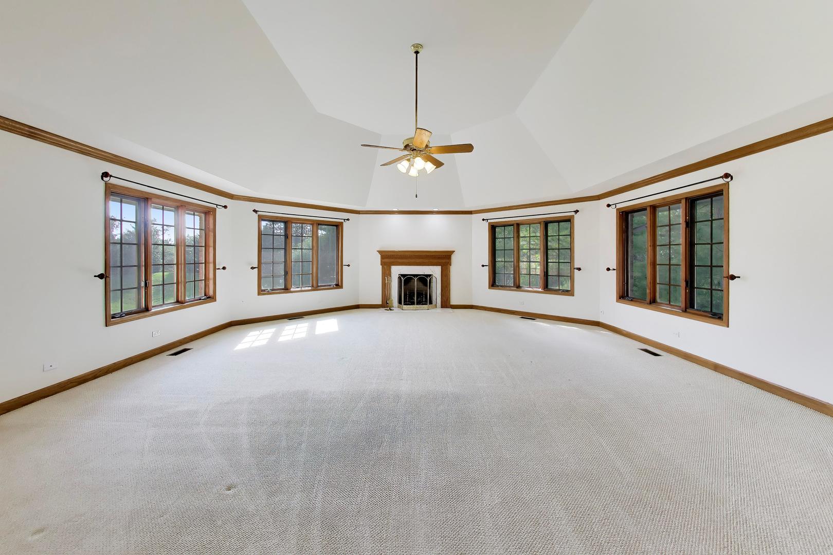 1400 Kurtis Lane