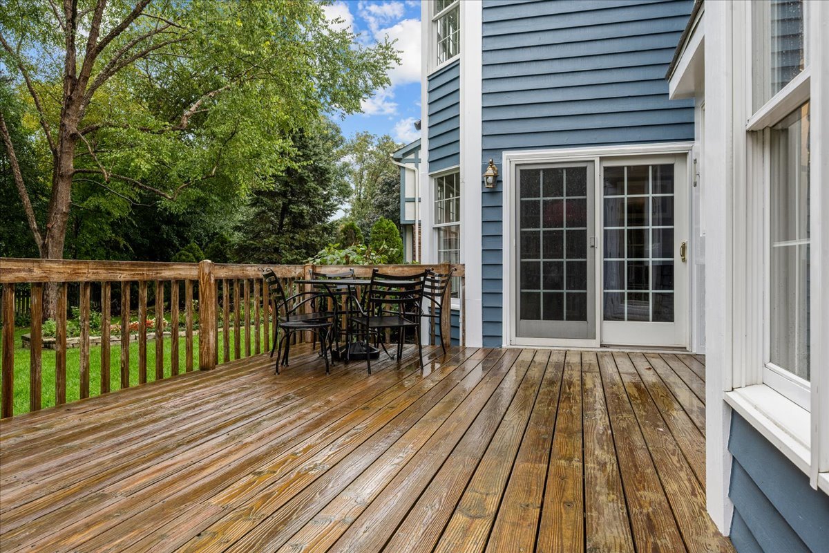 70 W Sandpiper Lane
