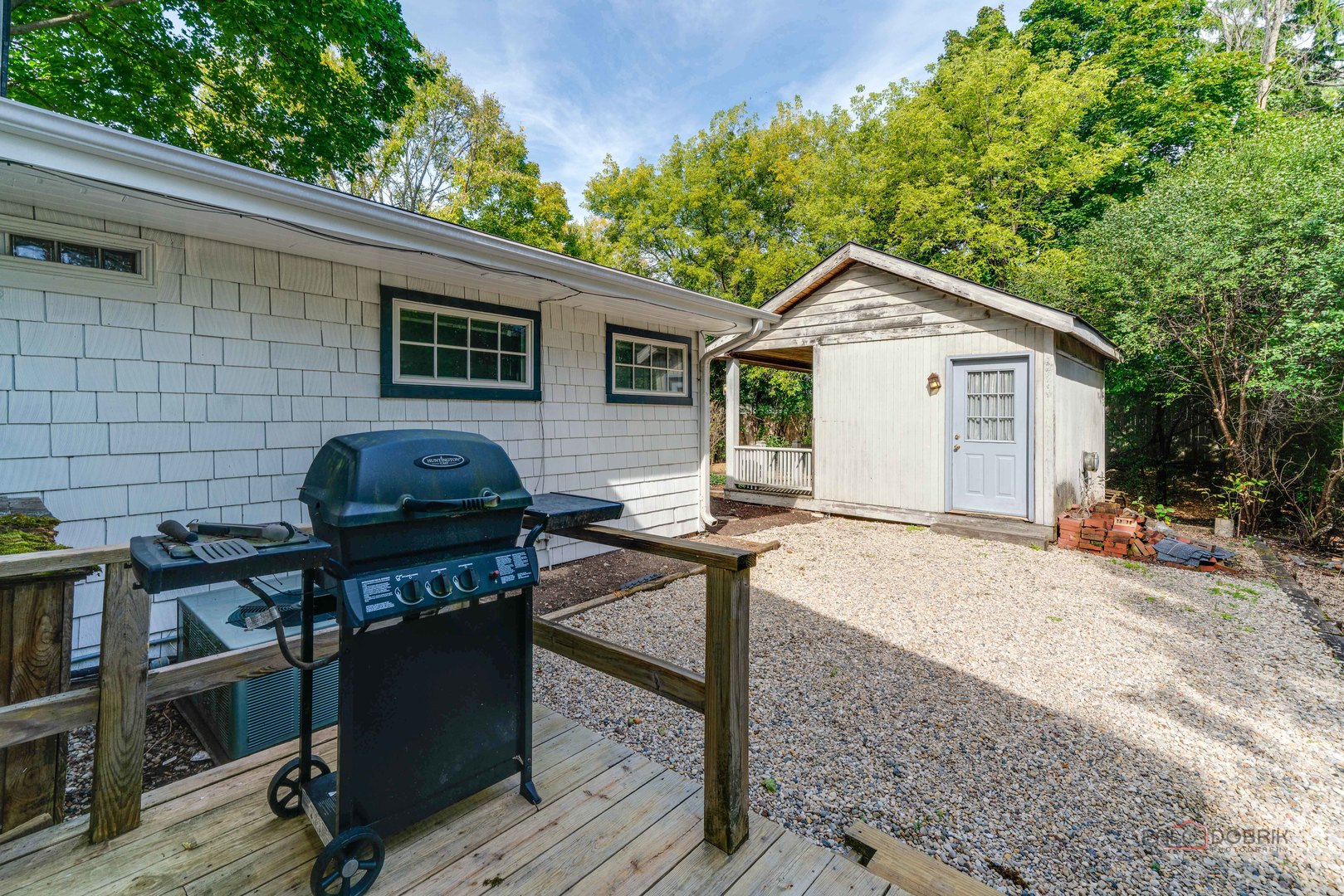 20 W Old Elm Road
