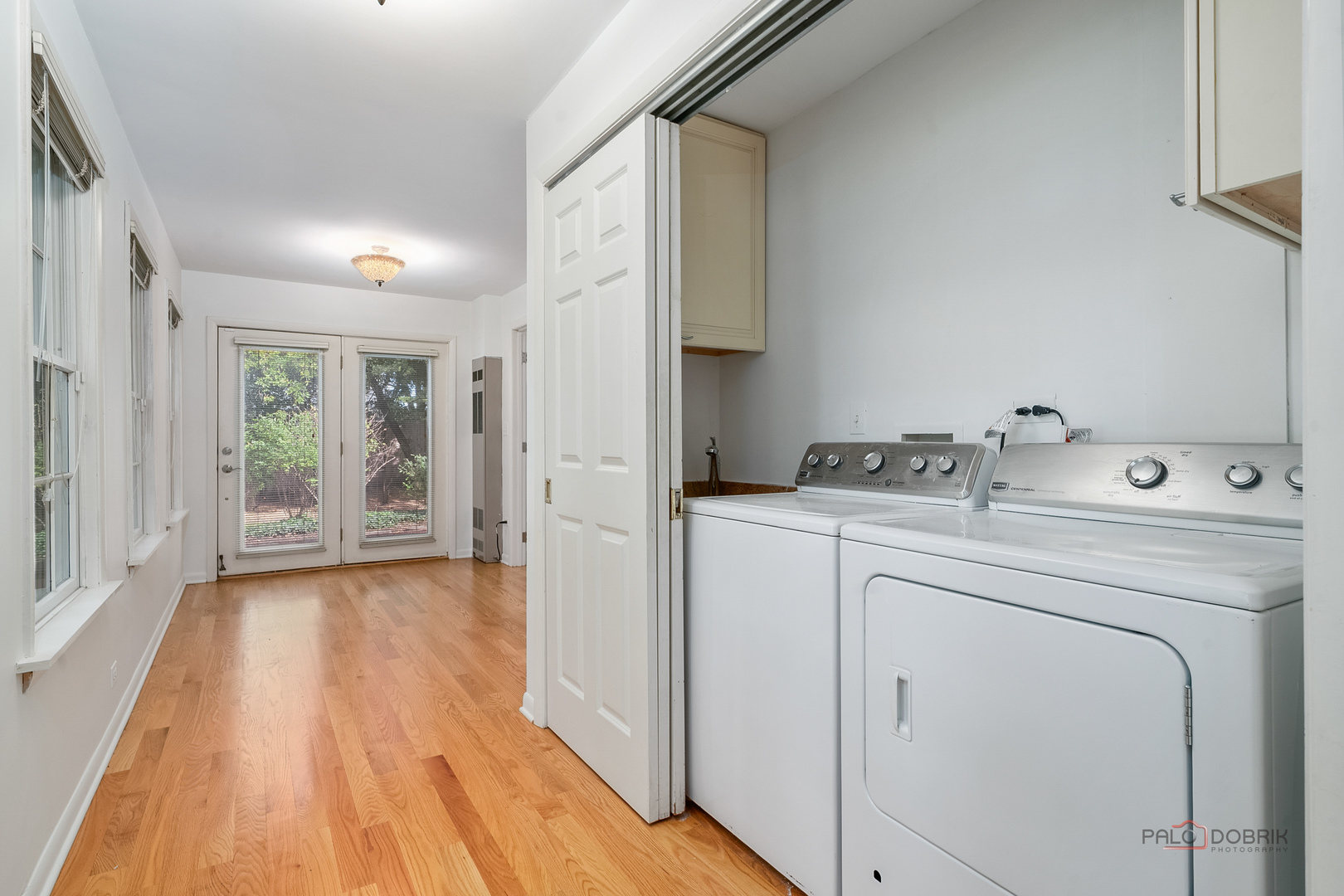 20 W Old Elm Road