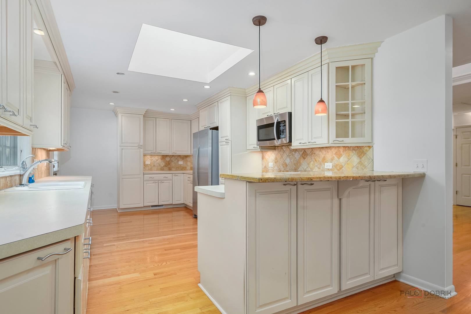 20 W Old Elm Road