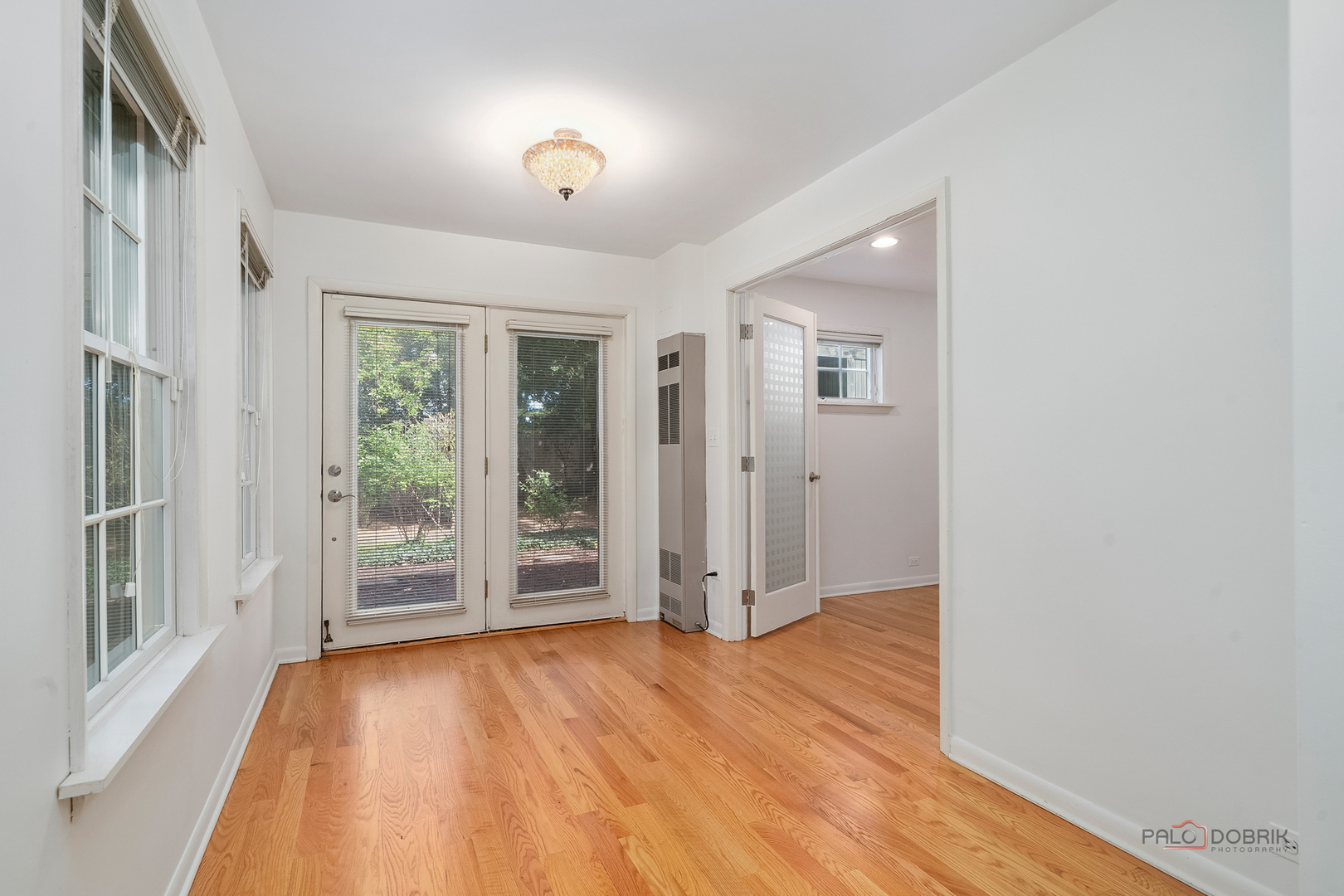 20 W Old Elm Road