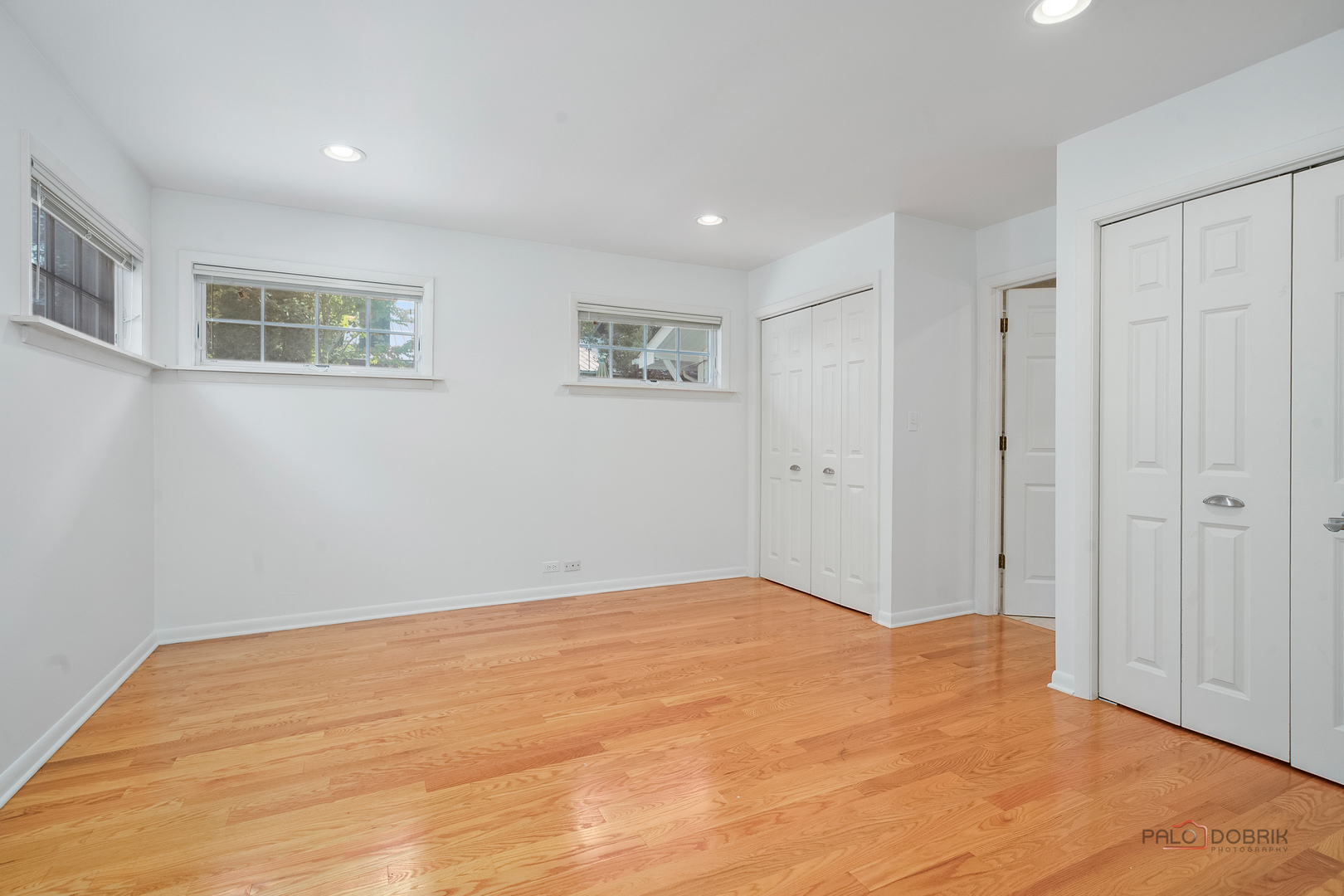 20 W Old Elm Road