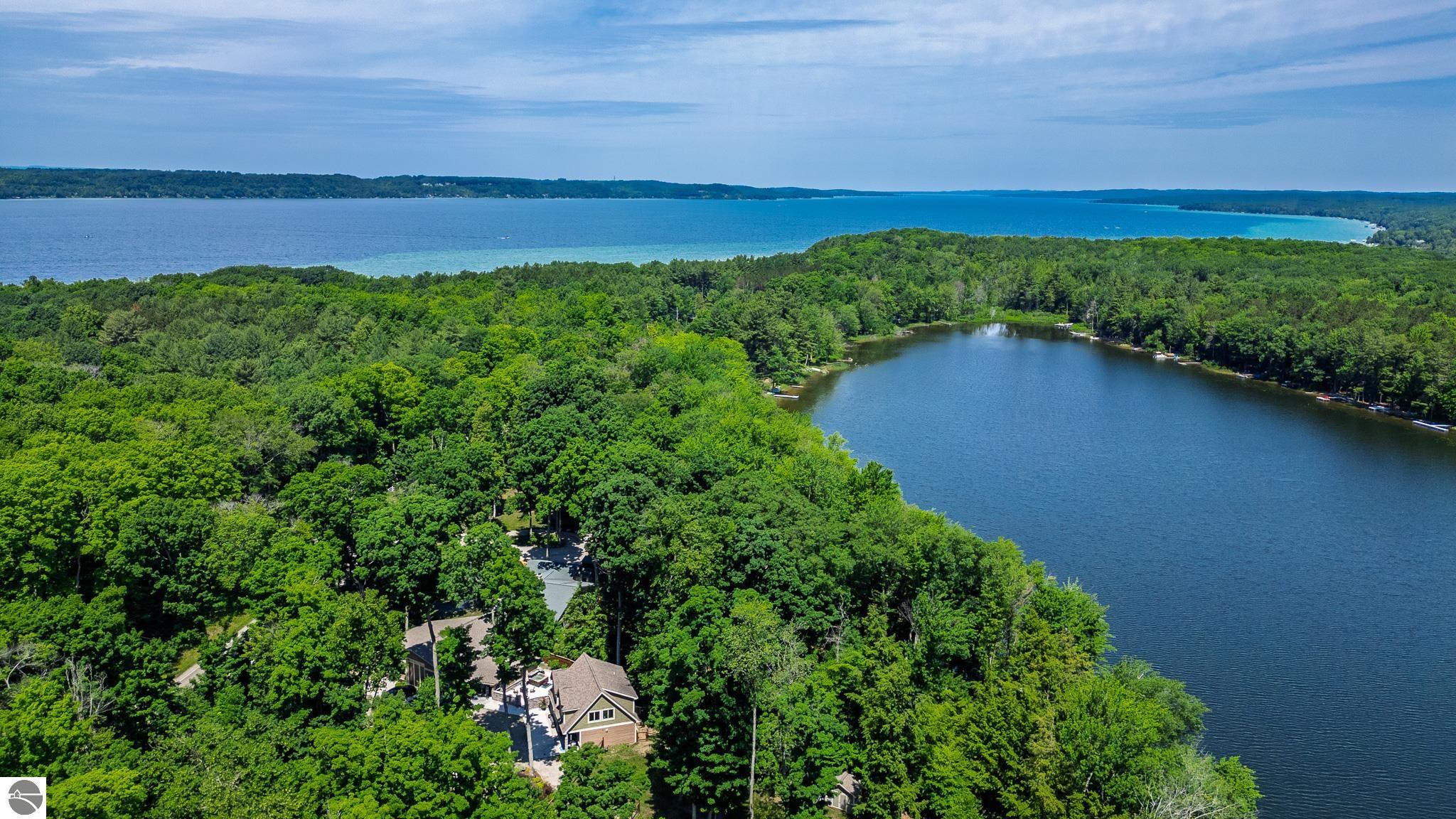 7105 SE Torch Lake Drive