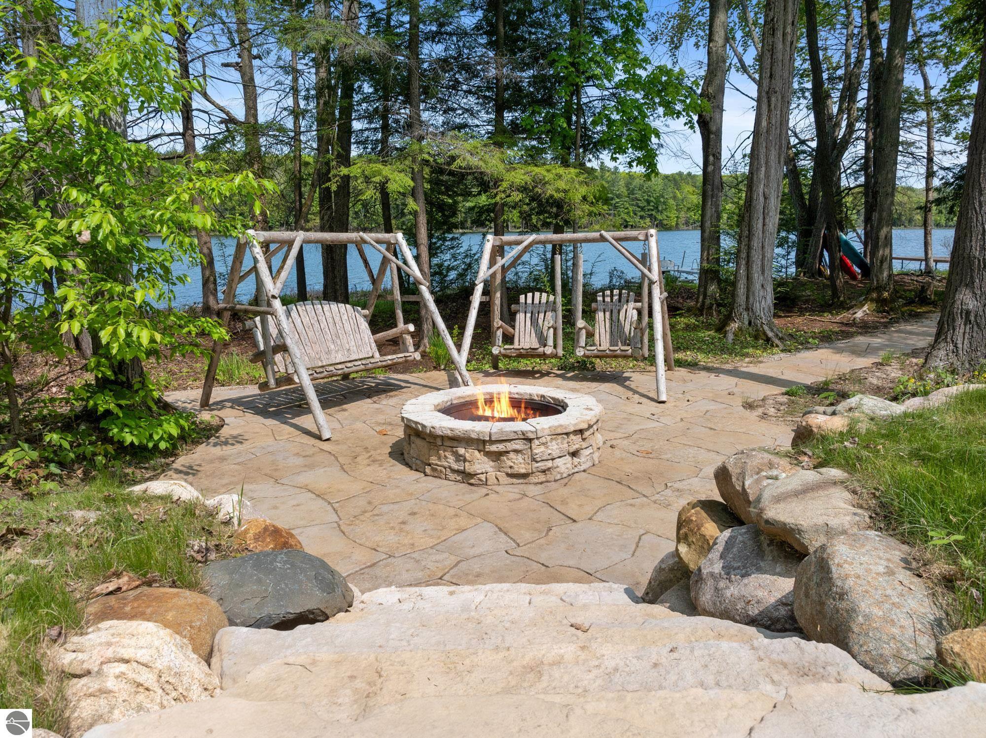 7105 SE Torch Lake Drive