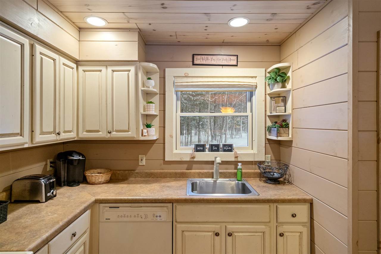 1133 W Thumb Lake Road