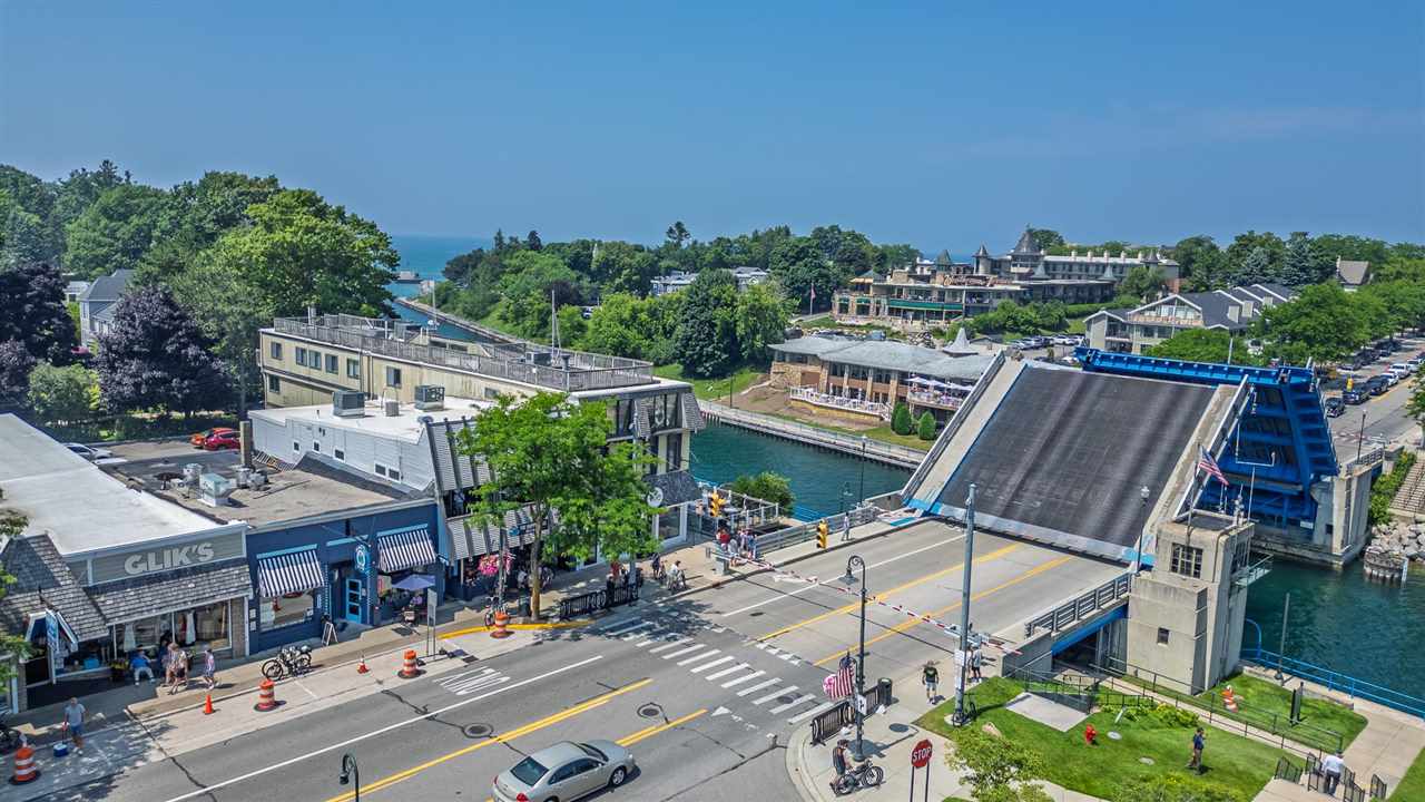 109 & 111 Bridge