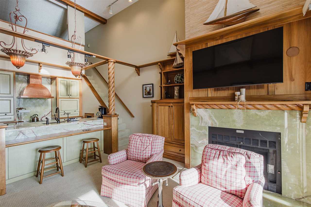 100 Michigan Ave Unit: 304-55