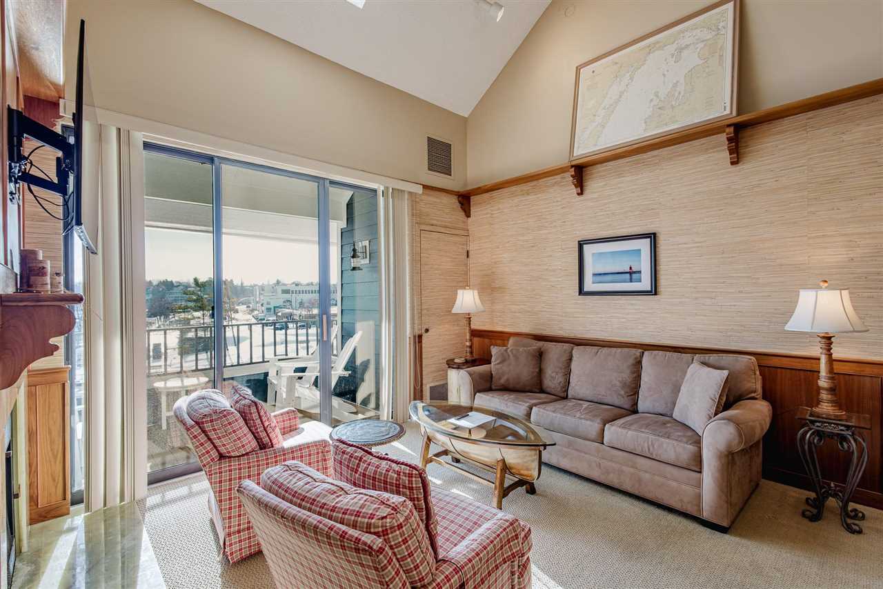 100 Michigan Ave Unit: 304-55