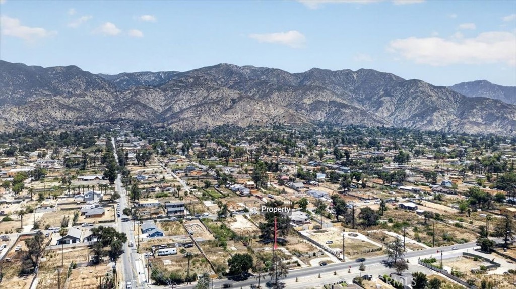 41 E Altadena