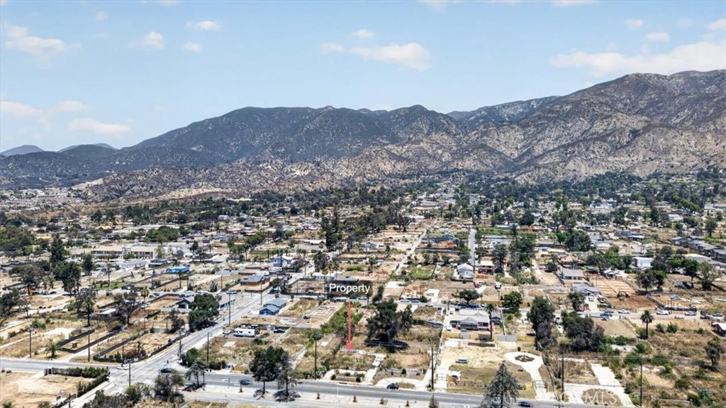 41 E Altadena