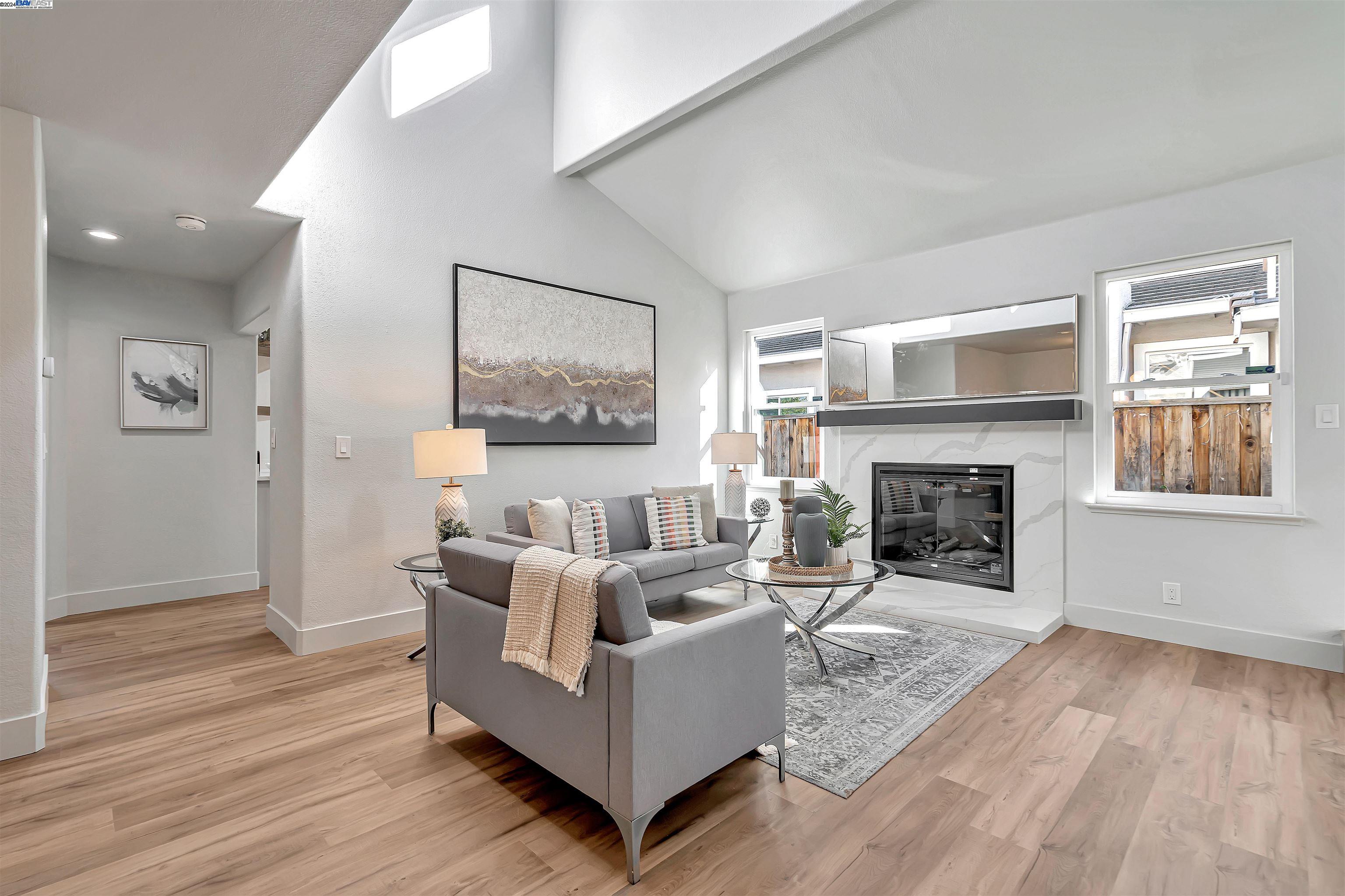3868 Alder Ave