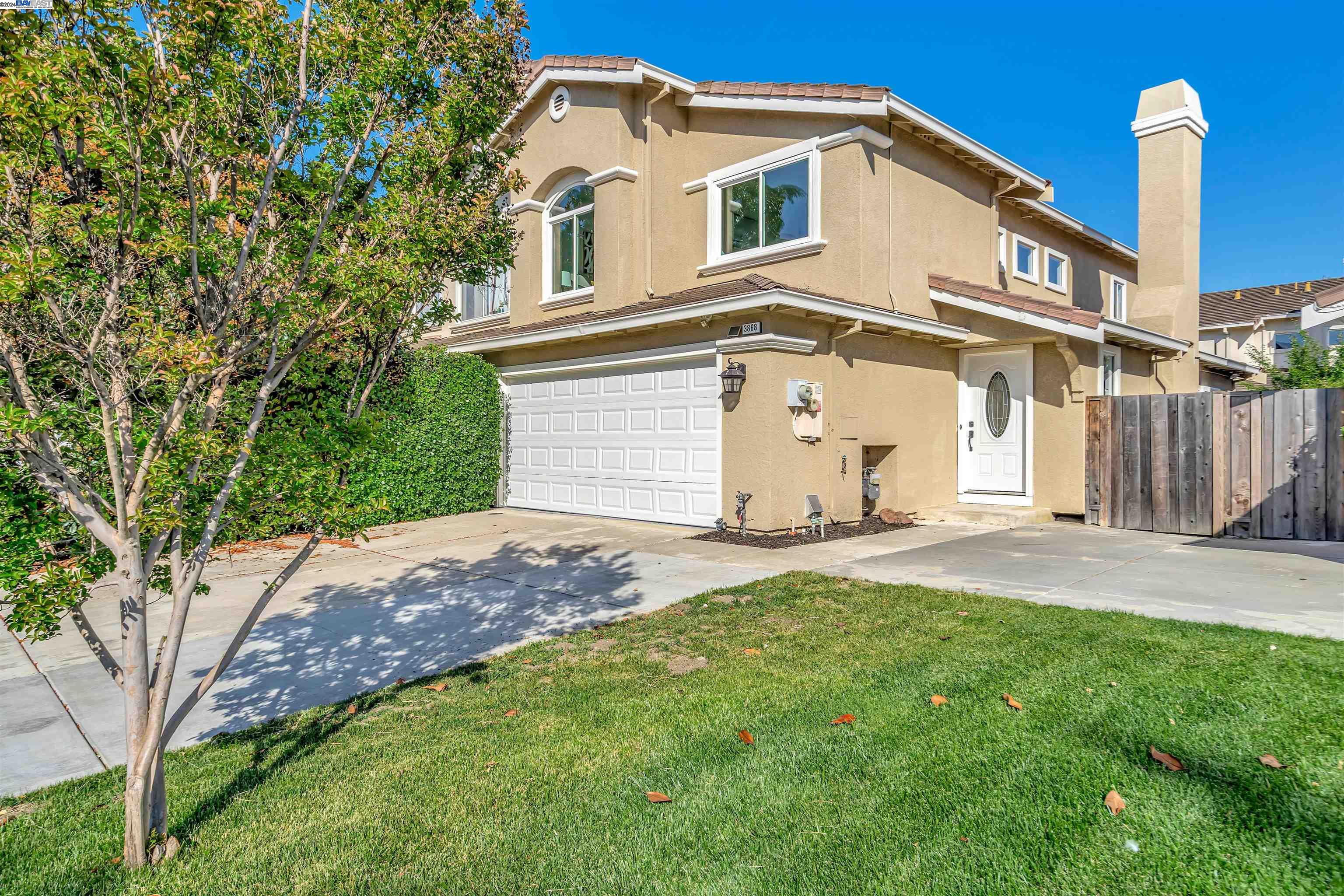 3868 Alder Ave