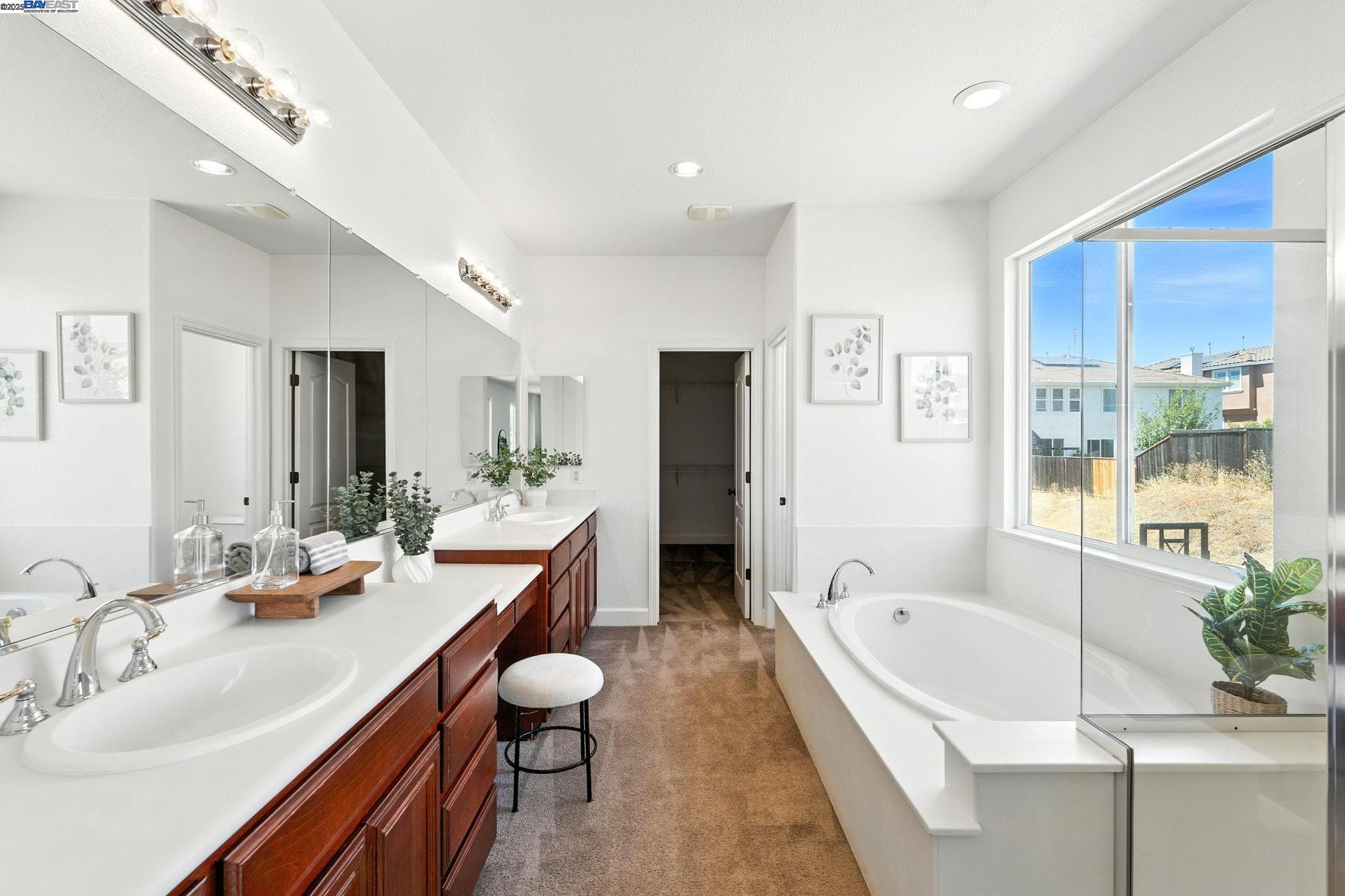 3909 Danbury Way