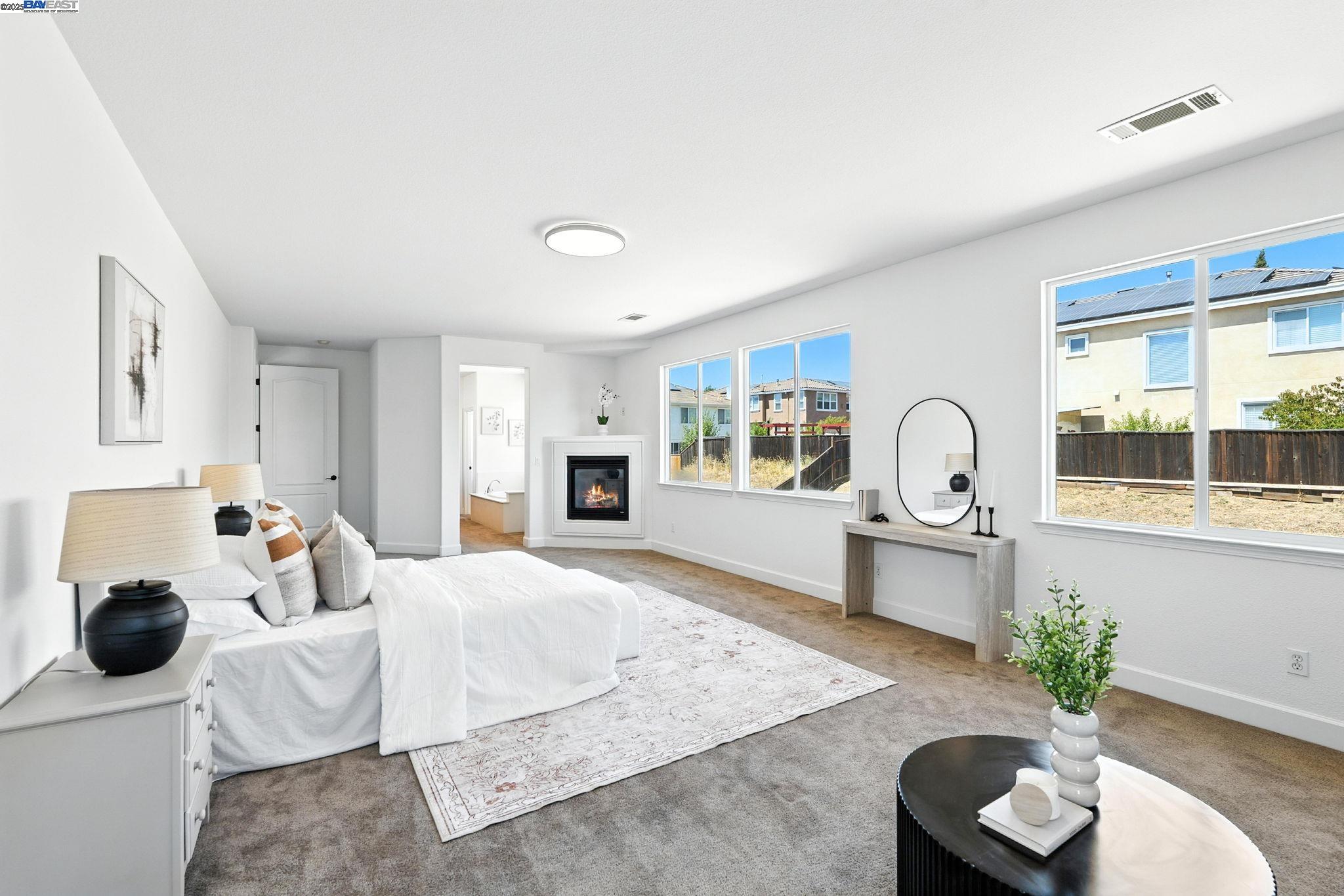 3909 Danbury Way