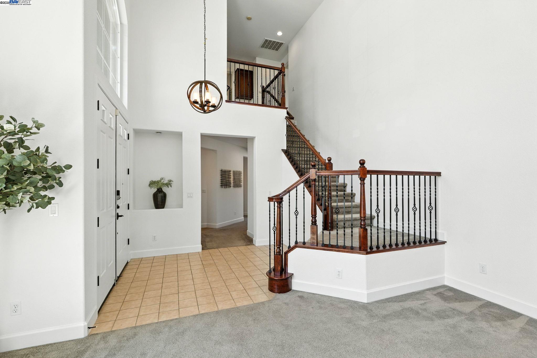 3909 Danbury Way