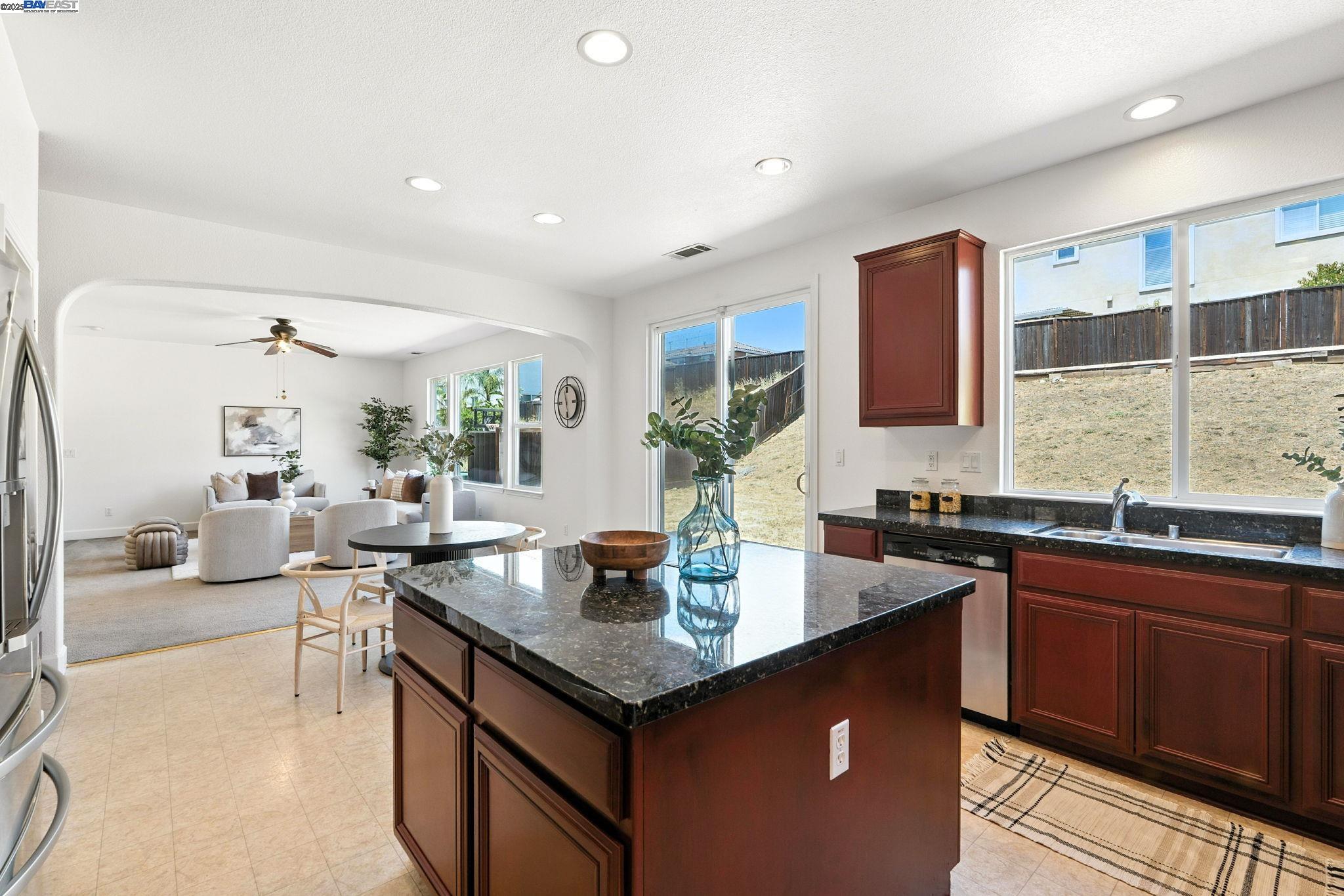 3909 Danbury Way