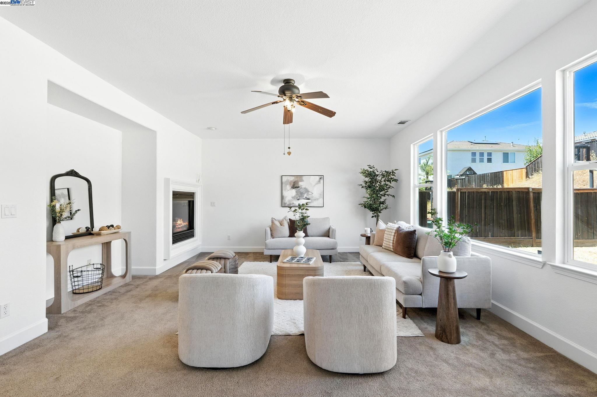 3909 Danbury Way