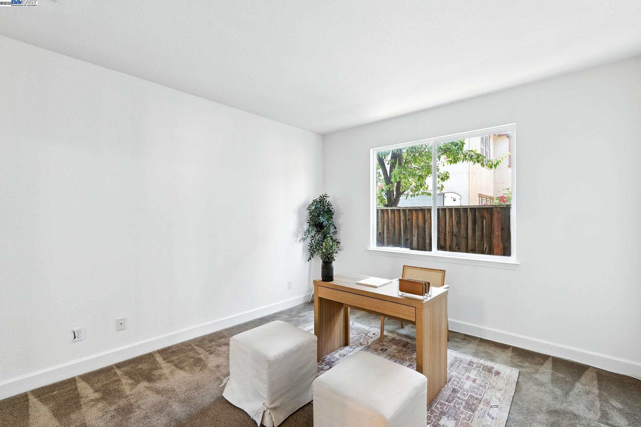 3909 Danbury Way